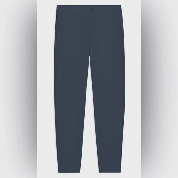 NWOT Theory Terrance Jogger in Precision Ponte - Picture 4 of 13